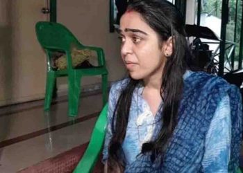 अपने ससुराल के बाहर ही धरने पर क्योंं बैठ गई लालू यादव की पतोहू