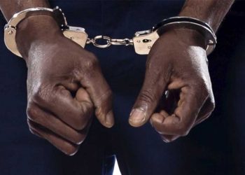 क्या यूपी में पत्रकारों को टाइट करने का प्लान बना रही योगी सरकार