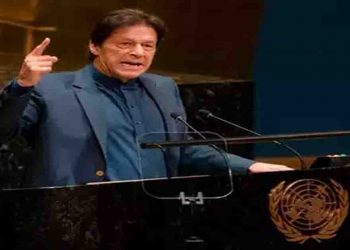 पाक पीएम के नापाक बोल :  UN में कहा कश्मीर में कर्फ्यू हटते ही खूनखराबा होगा, परमाणु बम तक की धमकी दे डाली