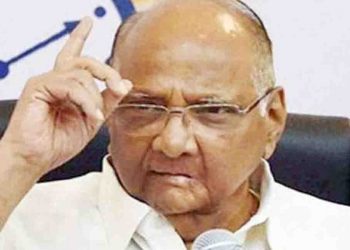 NCP प्रमुख पवार का यू टर्न : कहा हमारे खिलाफ लड़ी शिवसेना, उसके साथ सरकार कैसे बना लें