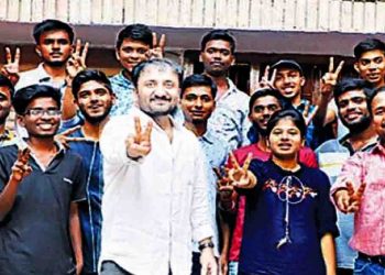 सुपर 30 वाले आनंद कुमार पर गुवाहाटी में हो गया है मुकदमा : इल्जाम बहुत संगीन है