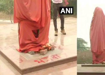 JNU में विवेकानंद की प्रतिमा पर फेंके गए ईंट-पत्थर : अभी तक उद्धाटन भी नहीं हुआ है