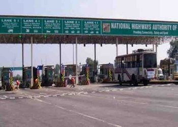 अब टोल प्लाजा से गुजरने पर मिलेगा कैशबैक और भी बहुत कुछ : जानिये कैसे ?