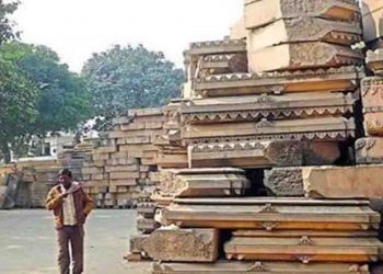 अयोध्या मामला :  फैसले से पहले ही विश्व हिन्दू‍ परिषद ने क्यों रोक दिया पत्थर तराशने का काम