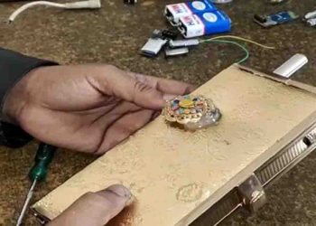 अब बलात्कारियों की खैर नहीं : वाराणसी के स्टूडेंट ने बनाई ‘एंटी रेप पर्स गन’