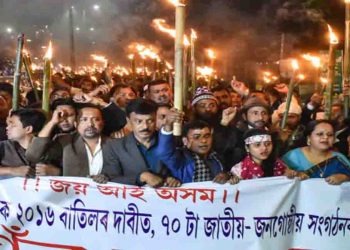 ‘जिन्हें नाज़ है हिंद पर वो कहां है’- योगेंद्र यादव