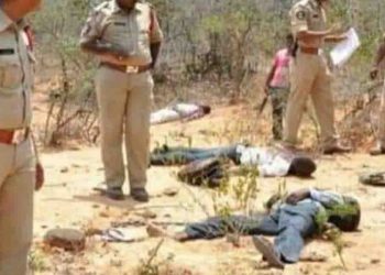 जो जनता चोर-डकैत-बलात्कारी को वोट देती है वो हैदराबाद एनकाउंटर को न्याय बता रही है