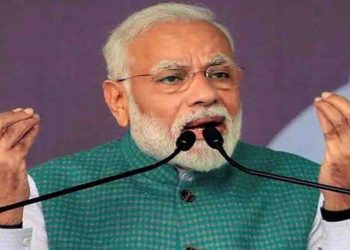 पीएम मोदी ने सवाल किया – ‘क्या पाकिस्तान के सभी लोगों को नागरिकता देगी कांग्रेस?’