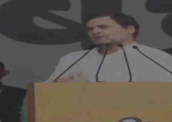 मेरा नाम सावरकर नहीं राहुल गांधी है : मरते दम तक नहीं मांगूगा माफी