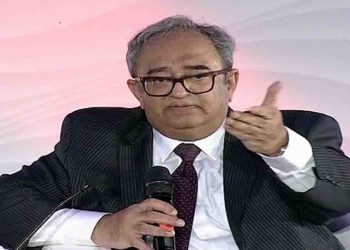 पाकिस्तानी कैनेडियन तारिक फतेह ने बताया पाकिस्तान का गंदा सच : हिन्दुओं के लिये अलग प्ले‍टें होती है, जामिया मिलिया जैसी संस्था को बंद कर देना चाहिये