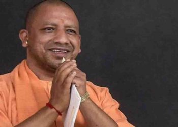 उन्नाव रेप केस : पीड़िता के परिवार को 25 लाख रुपये और घर देगी योगी सरकार