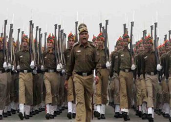Bihar Police Phone par nahi kar sakegi Bat, Duty par Phone kiya to jaygi naukri, Bihar police par sarkar sakht, Bihar police ko no mobile, Bihar police, Bihar khabar, Bihar hindi news, Bihar lettest news, Bihar hindi news, Bihar update,