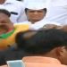 वायरल वीडियो : झंडा फहराने को लेकर कांग्रेस नेताओं में झड़प, जमकर हुई हाथापाई