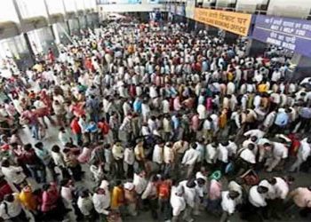 रेलवे का निजीकरण : स्टेशनों का बुकिंग काउंटर प्राइवेट एजेंट के हवाले