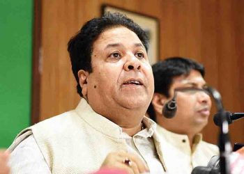 कांग्रेस नेता बोलें – हमें गौतम गंभीर जैसे नेताओ की जरूरत