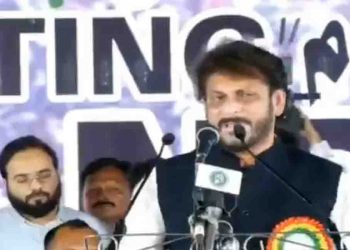 ’15 करोड़ हैं… लेकिन 100 करोड़ पर भारी हैं, याद रख लेना ये बात’ – ओवैसी के मंच से खुली चुनौती