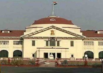 हाईकोर्ट ने कहा : मत्री अफसर अपने बच्चों को सरकारी स्कूल में पढ़ाएं तभी सुधरेगी व्यवस्था