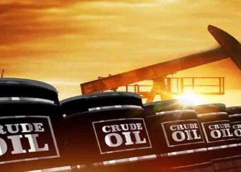 पानी से भी सस्ता हो गया तेल : एक फैसले ने पलट दिया तेल का भाव