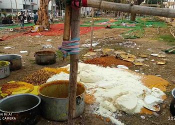 जदयू ने यू बर्बाद किया खाना : कार्यकर्ता सम्मेलन में खाने के अनुसार नहीं आई भीड़ तो ऐसे निकाला गुस्सा