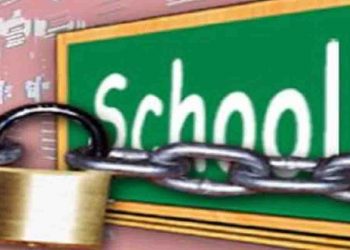 लॉकडाउन के दौरान नहीं ली जाएगी बच्चों की स्कूल फीस, आदेश नहीं मानने पर मान्यता होगी रद्द