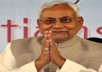 नीतीश ने दिया केन्द्र को धन्यवाद : सभी ट्रेन एवं अन्तर्राज्यीय बस सेवा बंद