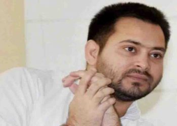 लॉकडाउन में फंसे बिहारी मजदूरों के हीरो बने तेजस्वी यादव  : सोशल मीडिया से पहुँचा रहे मदद