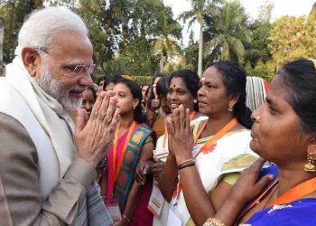 कोरोना को लेकर पीएम मोदी ला सकते 18 अरब डॉलर का आर्थिक पैकेज