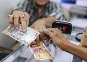 कहां जा रहा है कोरोना संकट में राहत का पैसा ? बिहारियों के खाते में पैसा आया नहीं और कन्फर्मेशन मैसेज आ गया