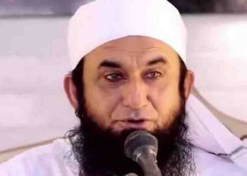 पाकिस्तानी मौलाना के बिगड़े बोल : कम कपड़े पहनने वाली महिलाओं के कारण फैला कोरोना