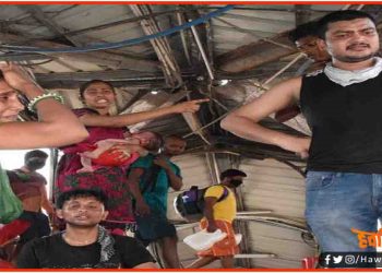 श्रमिक स्पेशल ट्रेन में बच्चे के लिये पिता ढूंढता रहा दूध, बच्चे ने तोड़ दिया दम