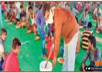 जरूरतमंदों का पेट भरने को बेच दिया अपना मकान : 52 दिनों से लगातार खि‍ला रहे खाना