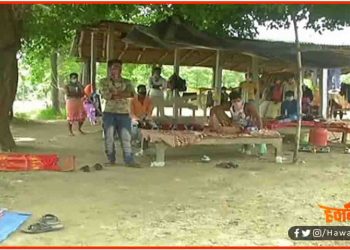 प्रशासन ने लौटाया, अपनों ने ठुकराया, 24 प्रवासियों ने गांव में पेड़ के नीचे बनाया क्वारंटाइन सेंटर