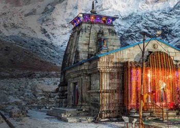 क्यों करते हैं चार धाम यात्रा ? क्या  है इसका धार्मिक महत्व ? : जानिये क्याा मिलेगा फल