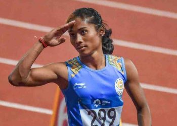 हिमा दास : कभी पहनने को जूते नहीं थे और आज देश के सबसे बड़े खेल अवार्ड के लिये हुई नॉमिनेट