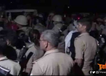 महिला सिपाही से प्यार करना युवका को पड़ा महंगा, पहले भिजवाया जेल फिर पेड़ में बांध कर जिंदा जलाया