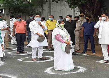 राजद का गरीब अधिकार दिवस : राबड़ी, तेजप्रताप और तेजस्वी ने बजायी थाली, अमित शाह पर भी गरजे