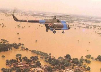 Flood in Bihar, Bihar Flood, Indian Army, Army Helicotper, bihar news, Bihar breaking news, Bihar big breaking, Bihar samachar