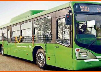 CNG Bus in Patna, City bus run by CNG, City bus in patna, Patna cng