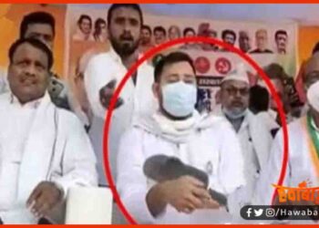 Tejaswi Yadav, Tejaswi Yadav Railly, Bihar Chunav, Tejaswi par chappal, Bihar Election,