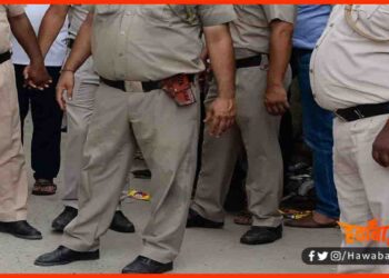 Police Officer, Bihar Me police barkkhast, Sharabbandi kanoon, Nitish Kumar, Nitish Kumar in Action, Liquor in bihar,