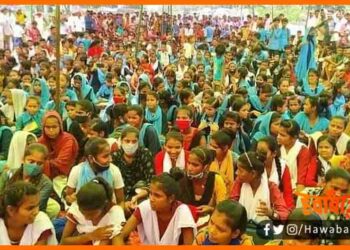 Ara Patna Forelane, NH par lagi bachho ki class, Forelane par lagi bachho ki class, Ara patna forlane news, Bihar news, Bihar lettest news, Bihar khabar, Bihar hindi news, Bihar update, Bihar samachar,