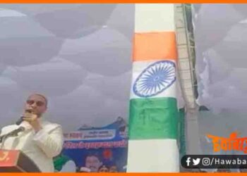 Asduddin Owaisi, Owaisi ne kiya tiranga ka apman, Baranbanki me owaisi par kes darj, Bihar news, Bihar lettest news, UP news, Uttar pradesh news, UP khabar, UP hindi news,